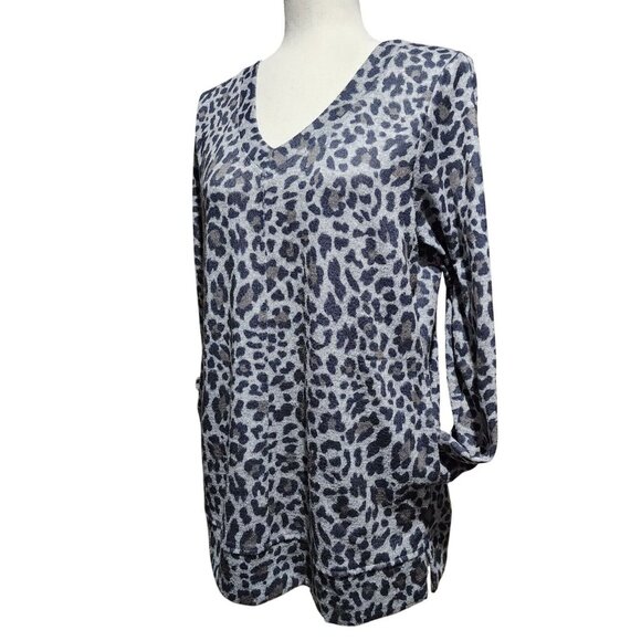 Ellen Tracy Womens Gray Animal Print VNeck Long Sleeve Warm Top Blouse Sweater M - Picture 10 of 15